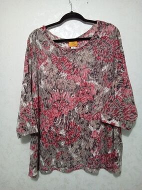 Ruby Rd. Woman Beaded Scoop Neck Animal Floral Print Top - Size 2X